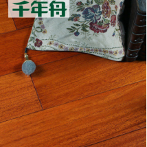  圓盤豆實木地板麥芽色全橡木實木地板